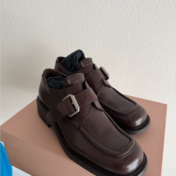 NEW Miu Miu Leather Brogue shoes 38.5 Brown Leather Loafers - Picture 2 of 5